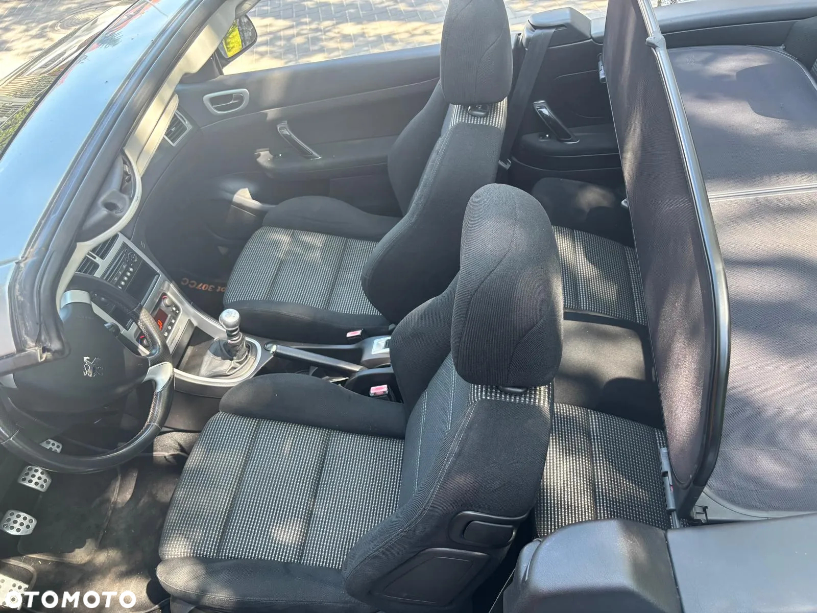 Peugeot 307 CC 2.0 HDi Intense - 4