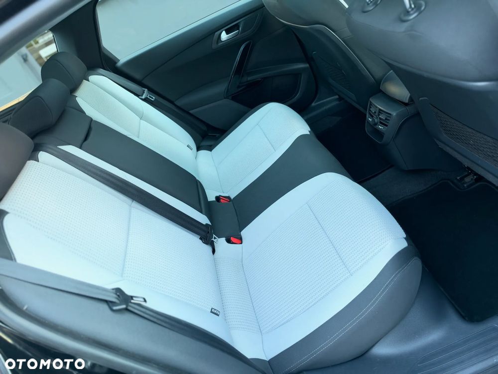Peugeot 508 1.6 e-THP Allure S&S - 23