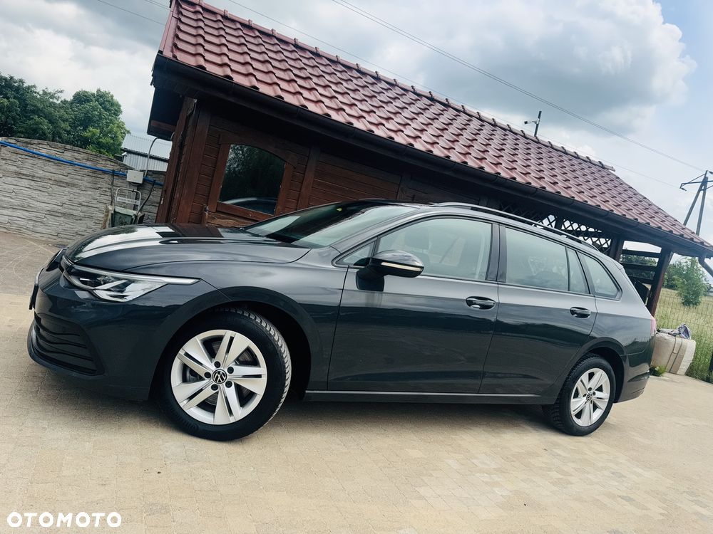 Volkswagen Golf - 28