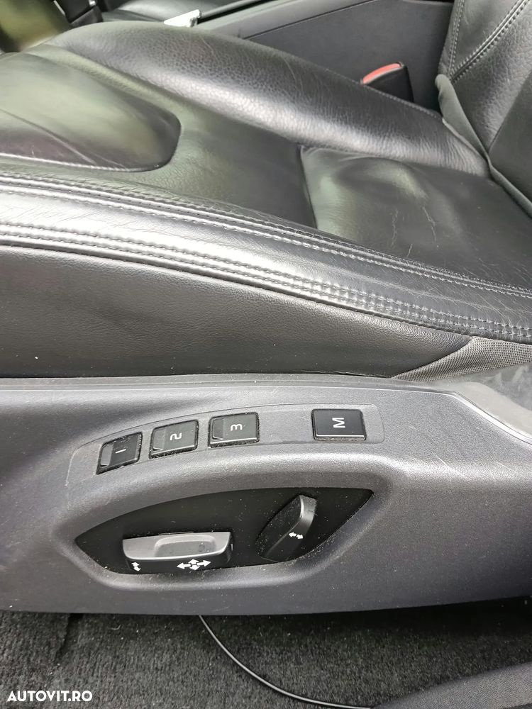 Volvo XC 60 - 12