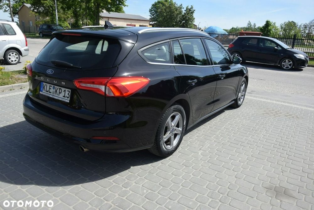 Ford Focus - 12
