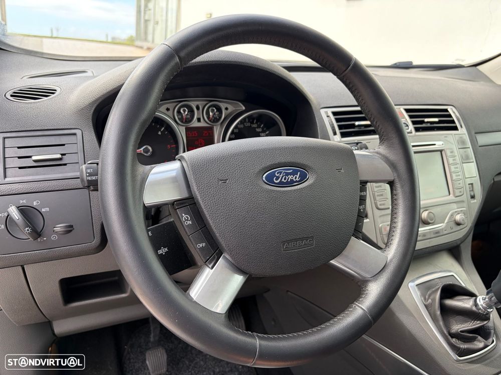Ford Kuga 2.0 TDCi Titanium - 7