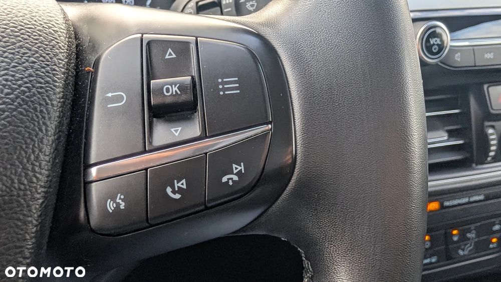 Ford Kuga 1.5 EcoBlue COOL&CONNECT - 12