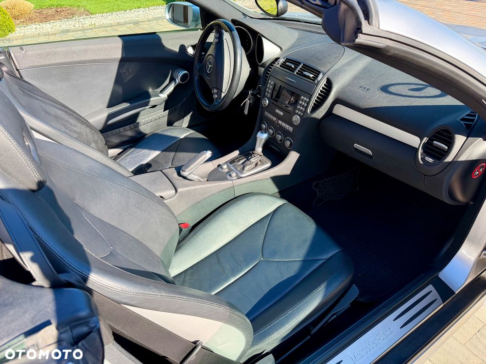 Mercedes-Benz SLK - 21