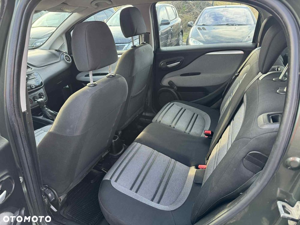 Fiat Punto Evo 1.4 8V Dynamic Euro5 - 13