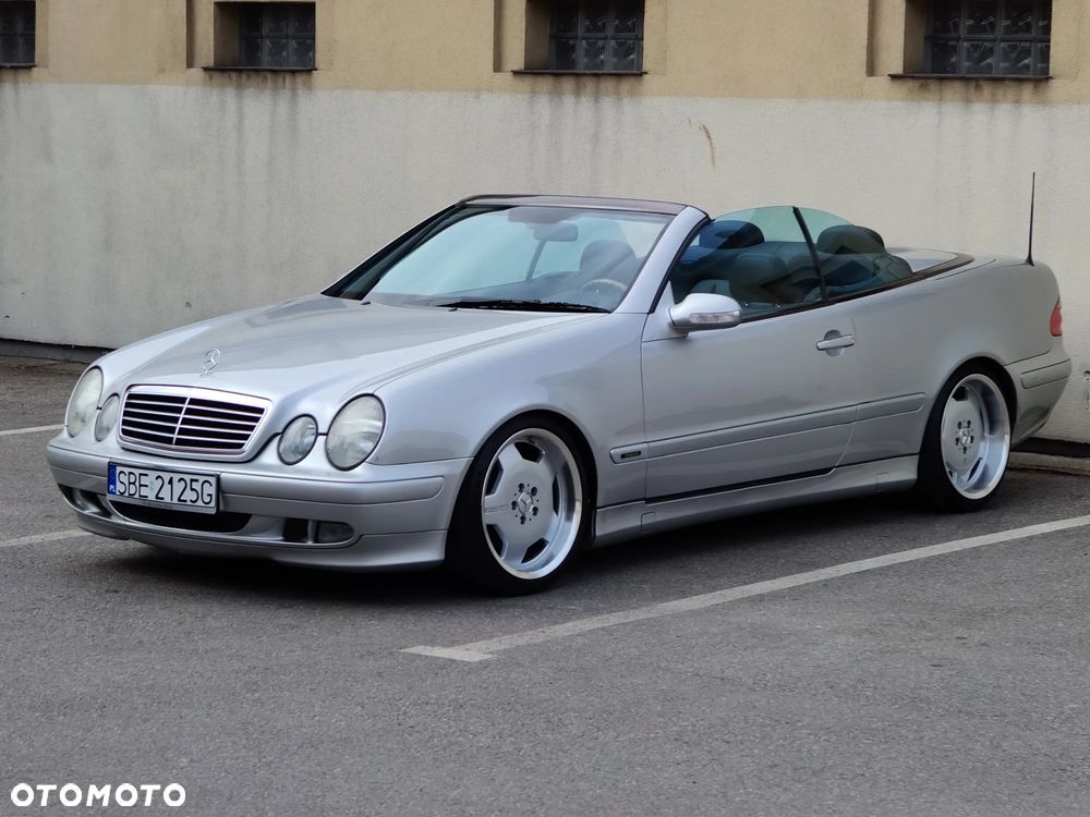 Mercedes-Benz CLK - 3