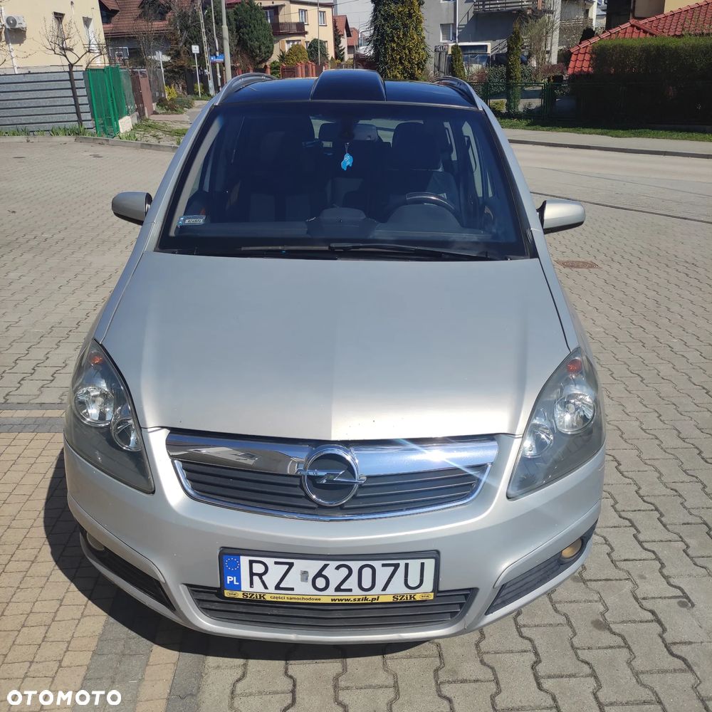 Opel Zafira 1.9 CDTI Cosmo ActiveSelect - 8