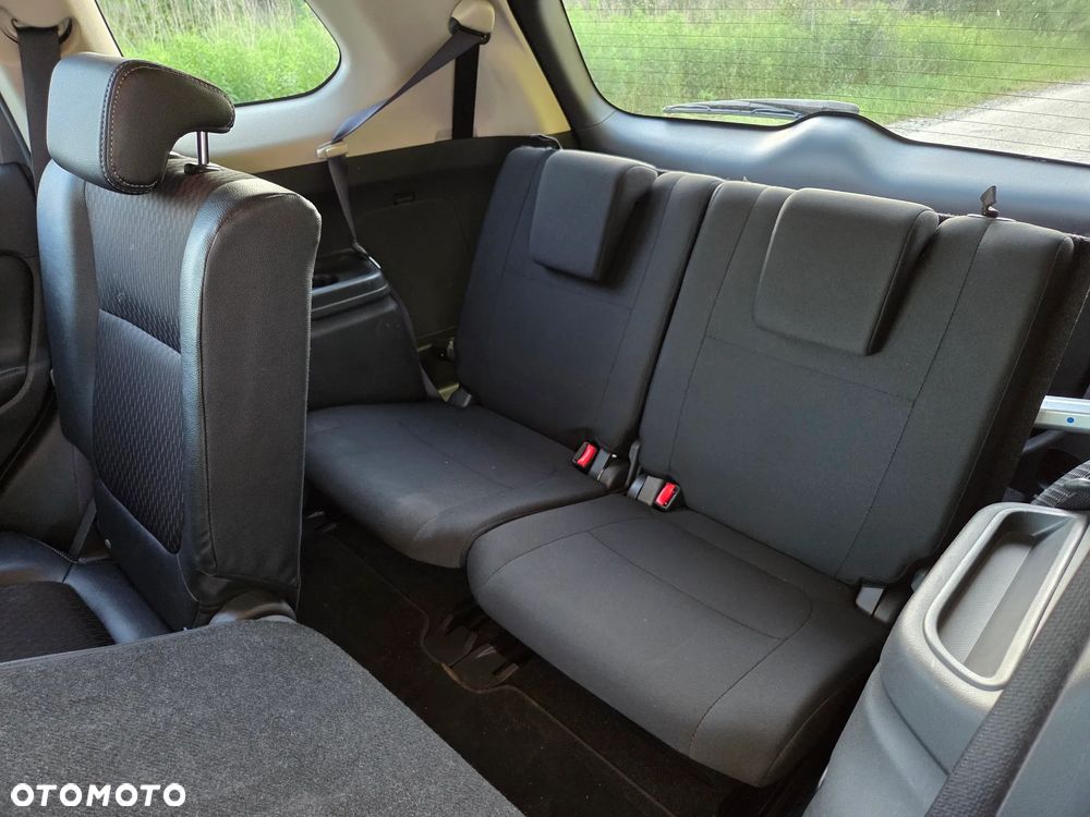 Mitsubishi Outlander 2.0 Intense + CVT - 30