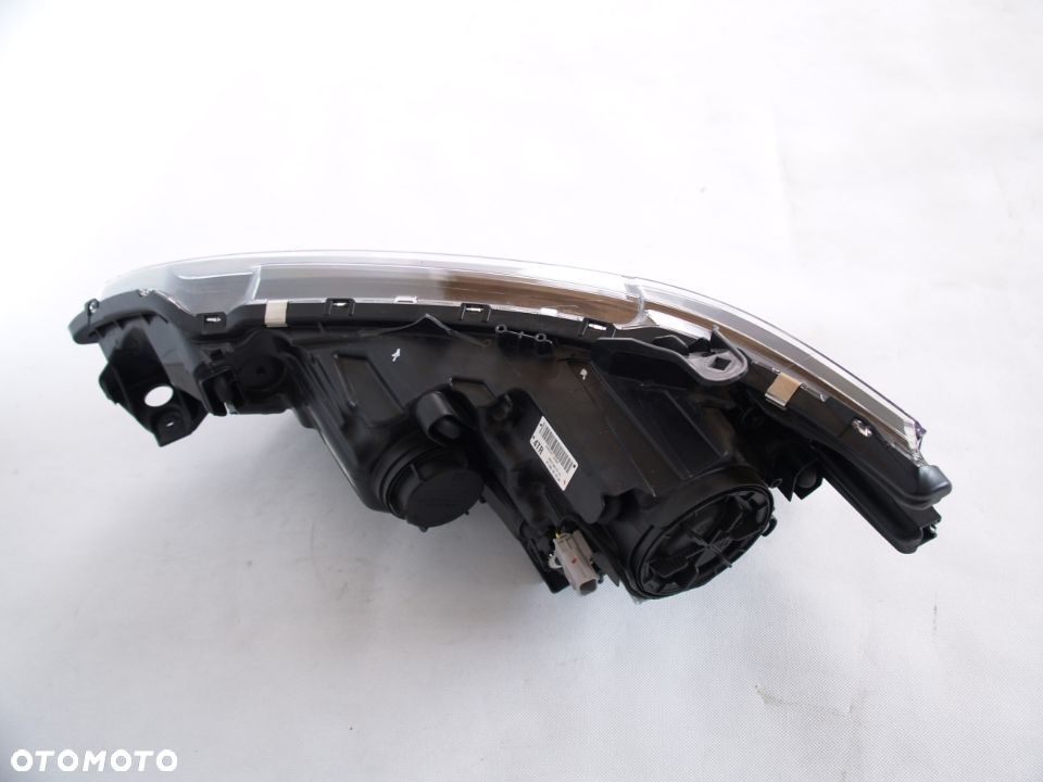 Mitsubishi Outlander Reflektor prawy lampa prawa 3 III 15r FL Lift - 4