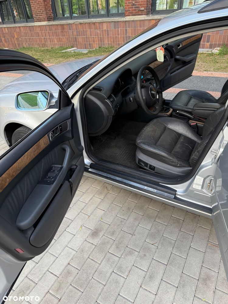 Audi A6 Avant - 11
