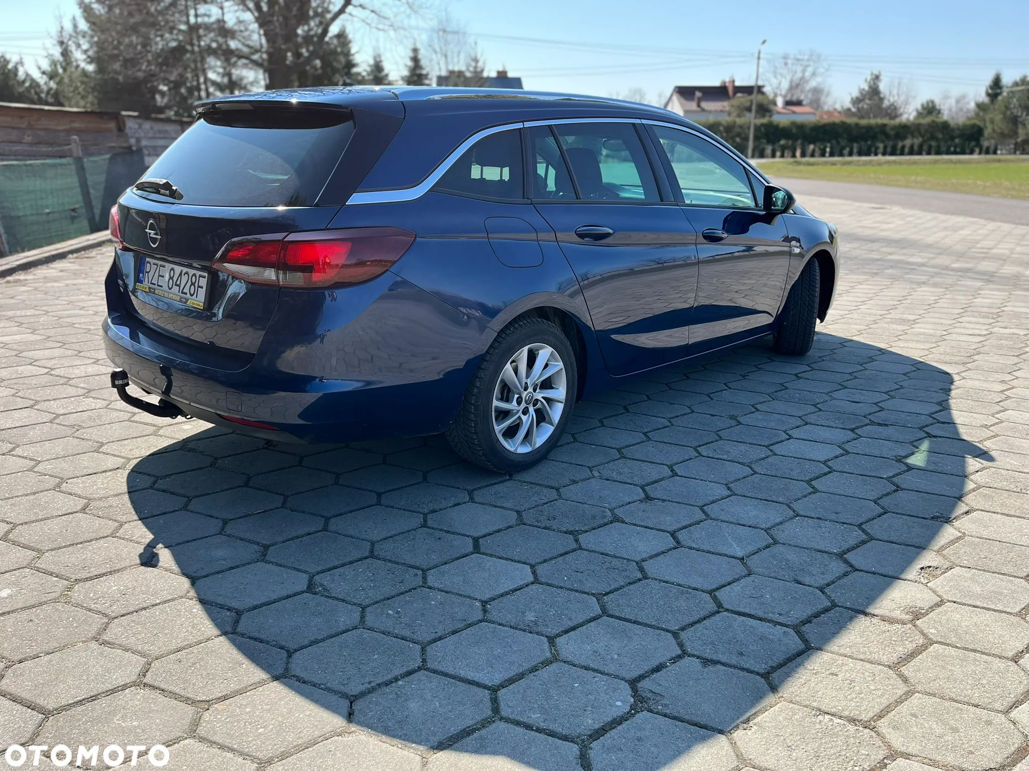 Opel Astra Sports Tourer 1.2 Turbo - 6