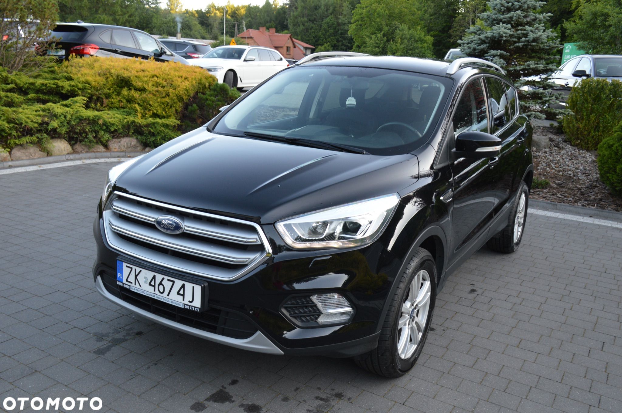 Ford Kuga 1.5 EcoBoost 2x4 Black & Silver - 1