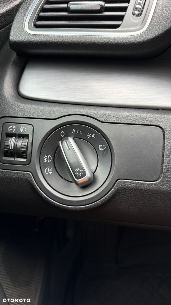 Volkswagen Passat - 17