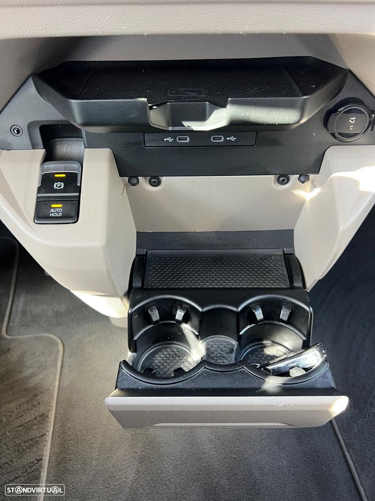 VW Multivan 2.0 TDI Life DSG - 25