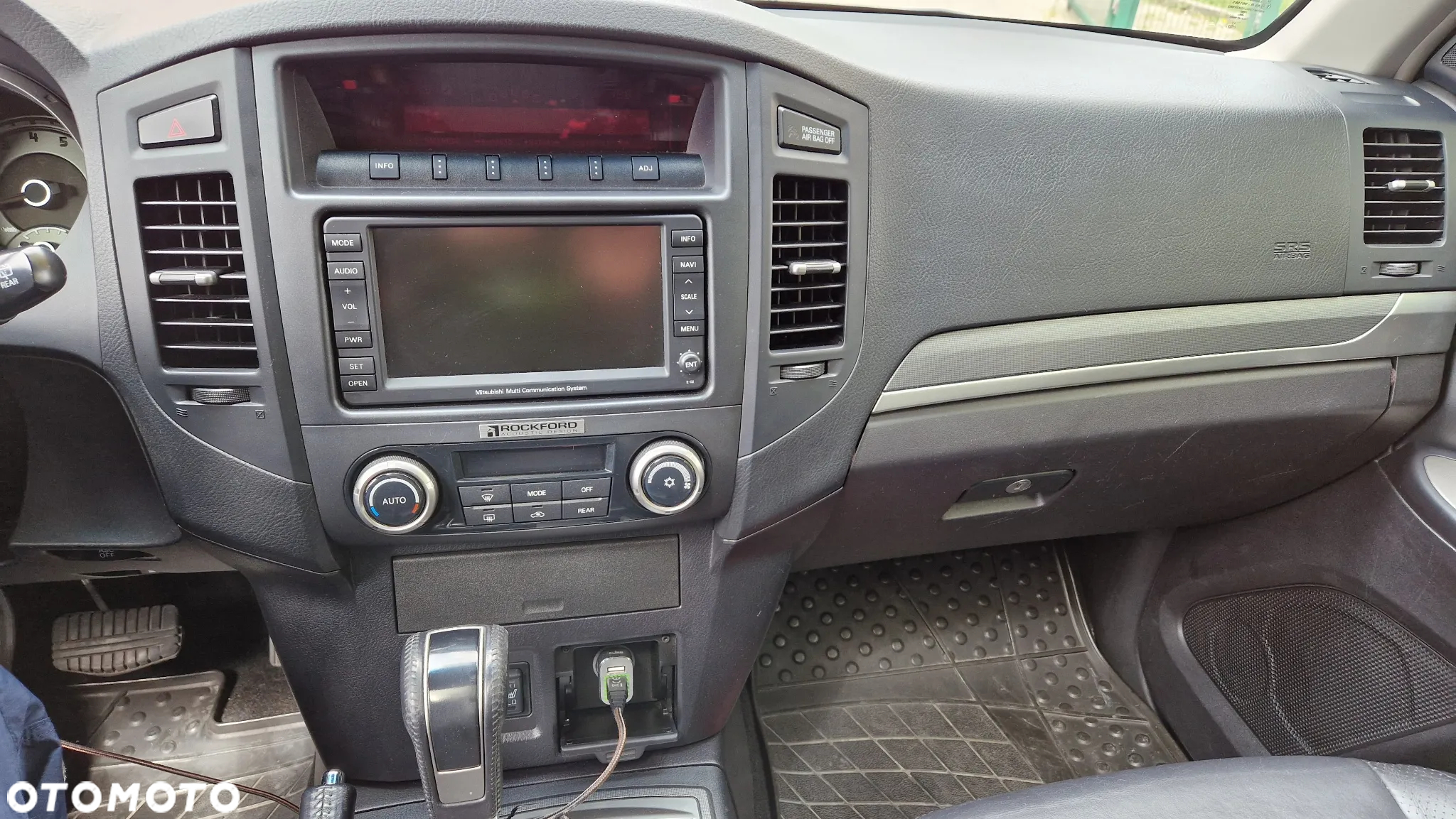 Mitsubishi Pajero 3.2 DID Instyle - 8