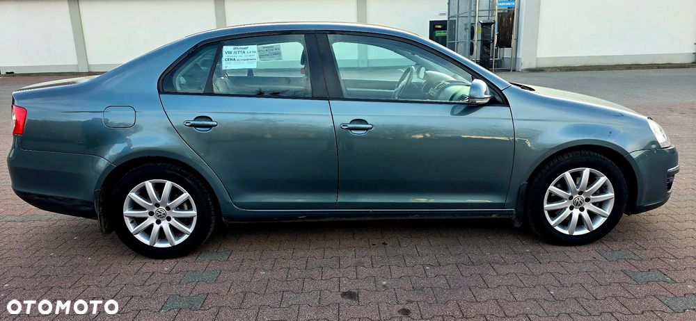 Volkswagen Jetta - 6