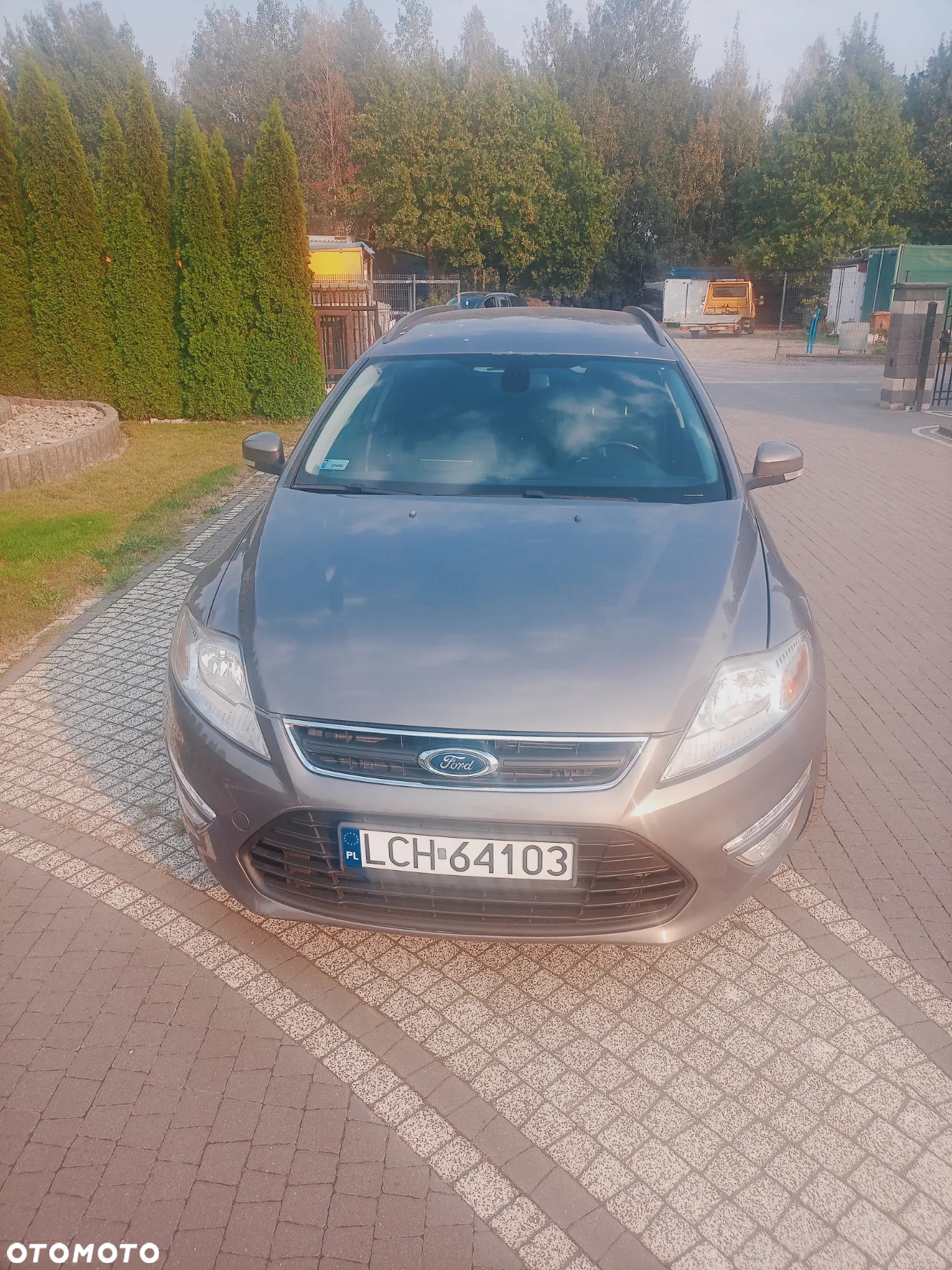 Ford Mondeo - 8