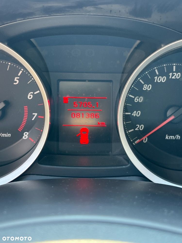 Mitsubishi Lancer 1.8 Invite - 7