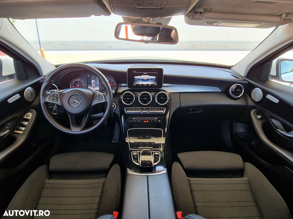 Mercedes-Benz C 220 d 4M T-Modell Aut - 25