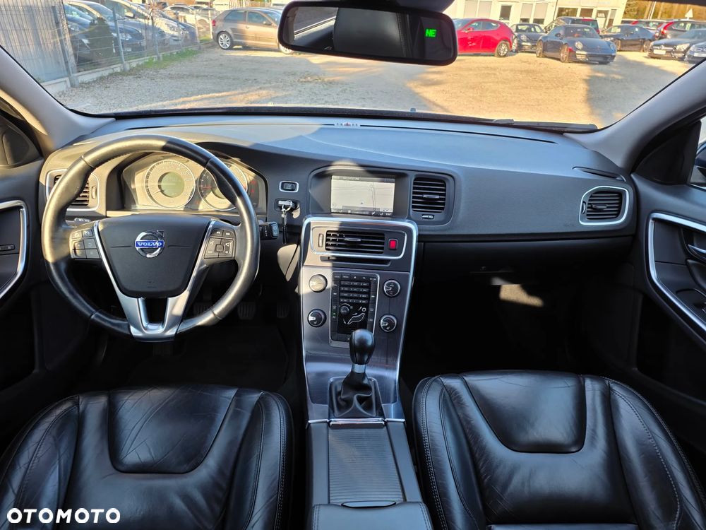 Volvo V60 T3 Ocean Race - 11