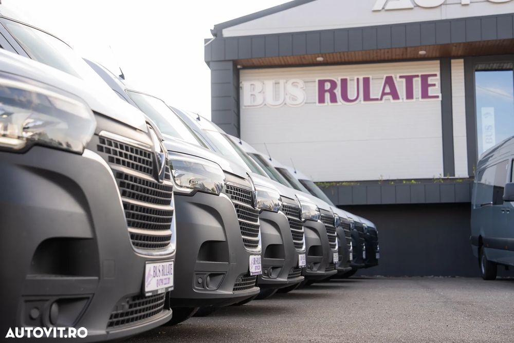 Renault Master 2.3 Blue dCi 145 TT Combi 3,5t L2H2 8+1 - 4