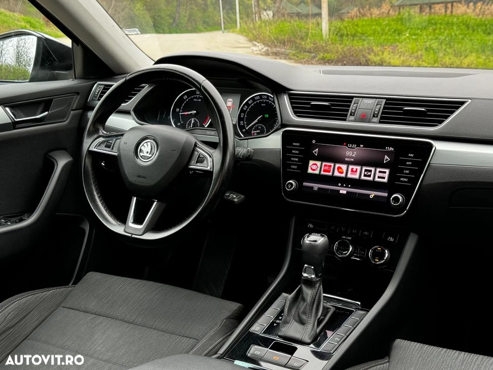 Skoda Superb 2.0 TDI DSG Active - 19