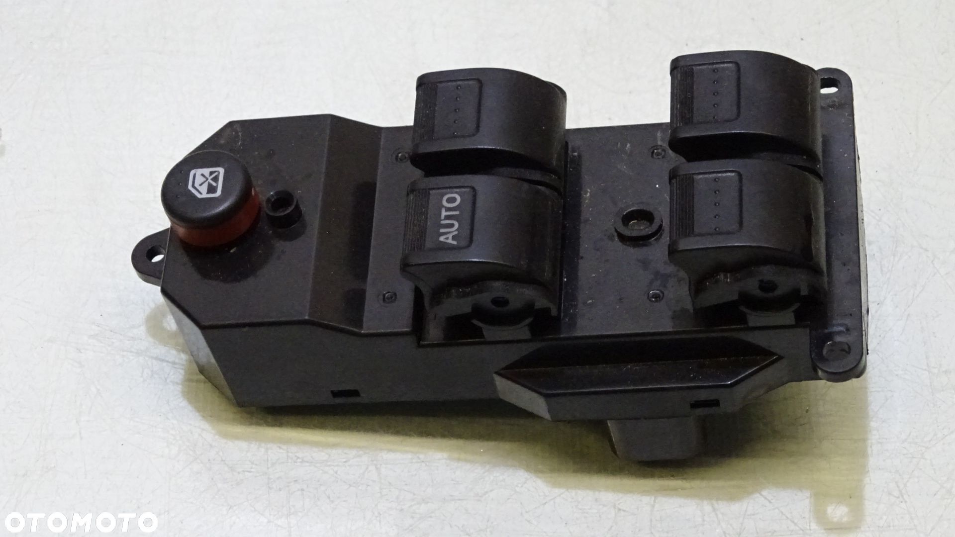 PANEL STEROWANIA SZYB HONDA CR-V II 2.2i-CDTi - 1