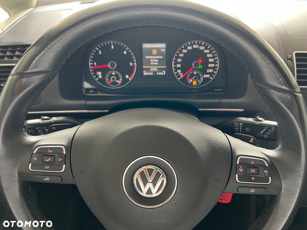 Volkswagen Touran 2.0 TDI DPF Comfortline DSG - 29