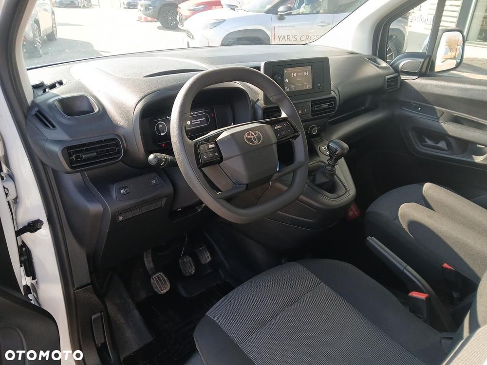 Toyota PROACE CITY - 21
