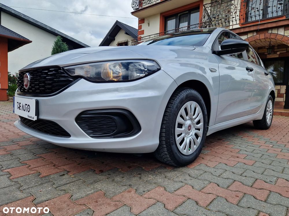 Fiat Tipo 1.4 T-Jet 16v Easy - 2