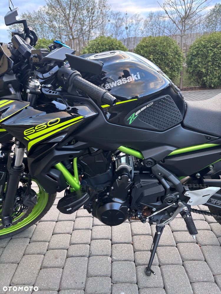 Kawasaki Z 650 - 12