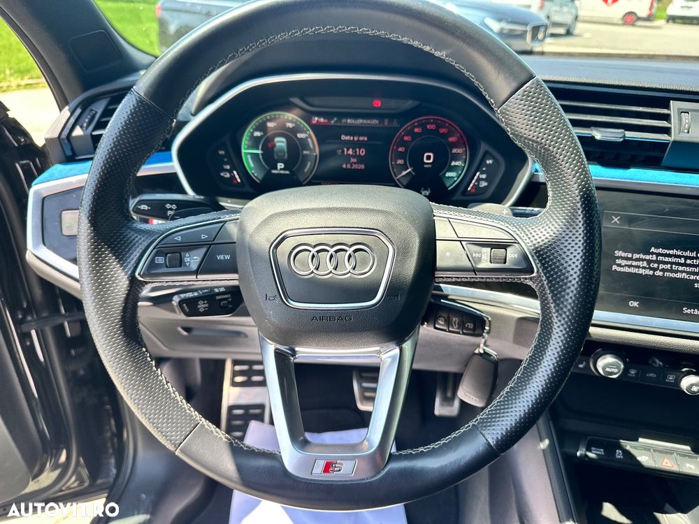 Audi Q3 45 TFSIe S tronic - 18
