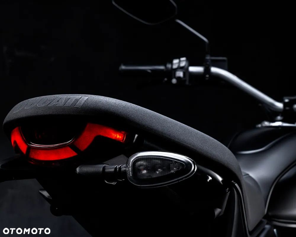 Ducati Scrambler - 10