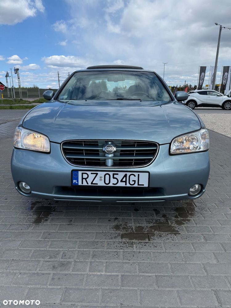 Nissan Maxima - 4