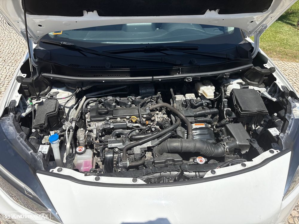 Toyota Yaris Cross 1.5 HDF Comfort Plus - 27