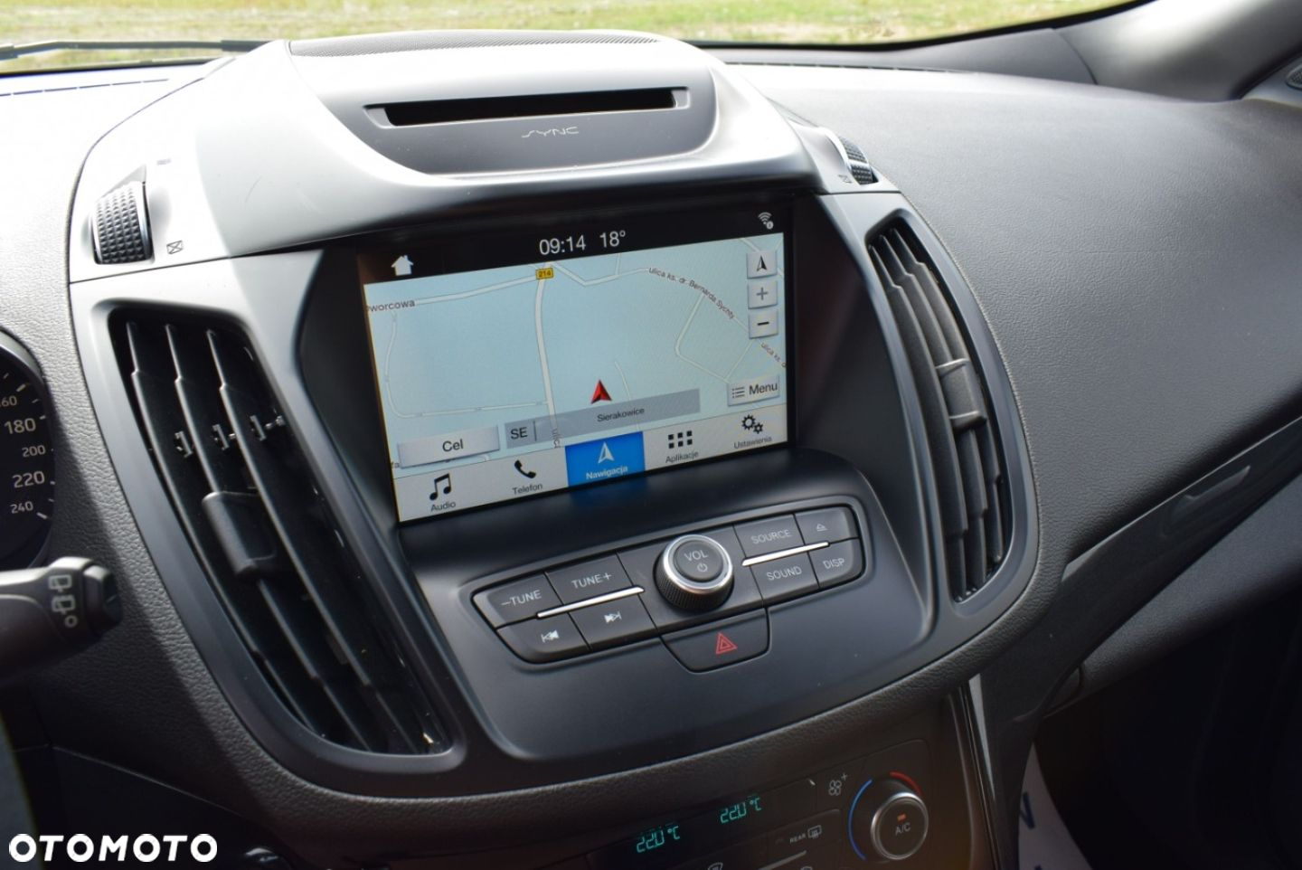 Ford Kuga - 32