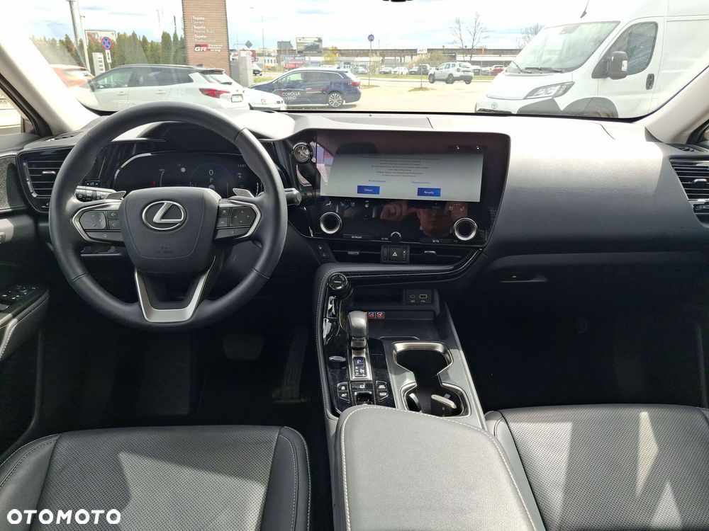 Lexus NX - 11