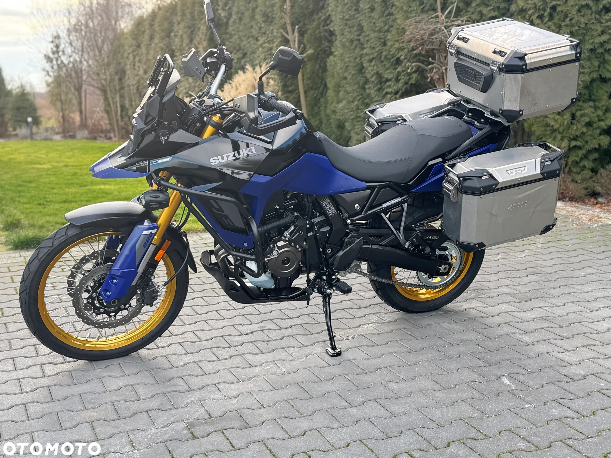 Suzuki DL - 6