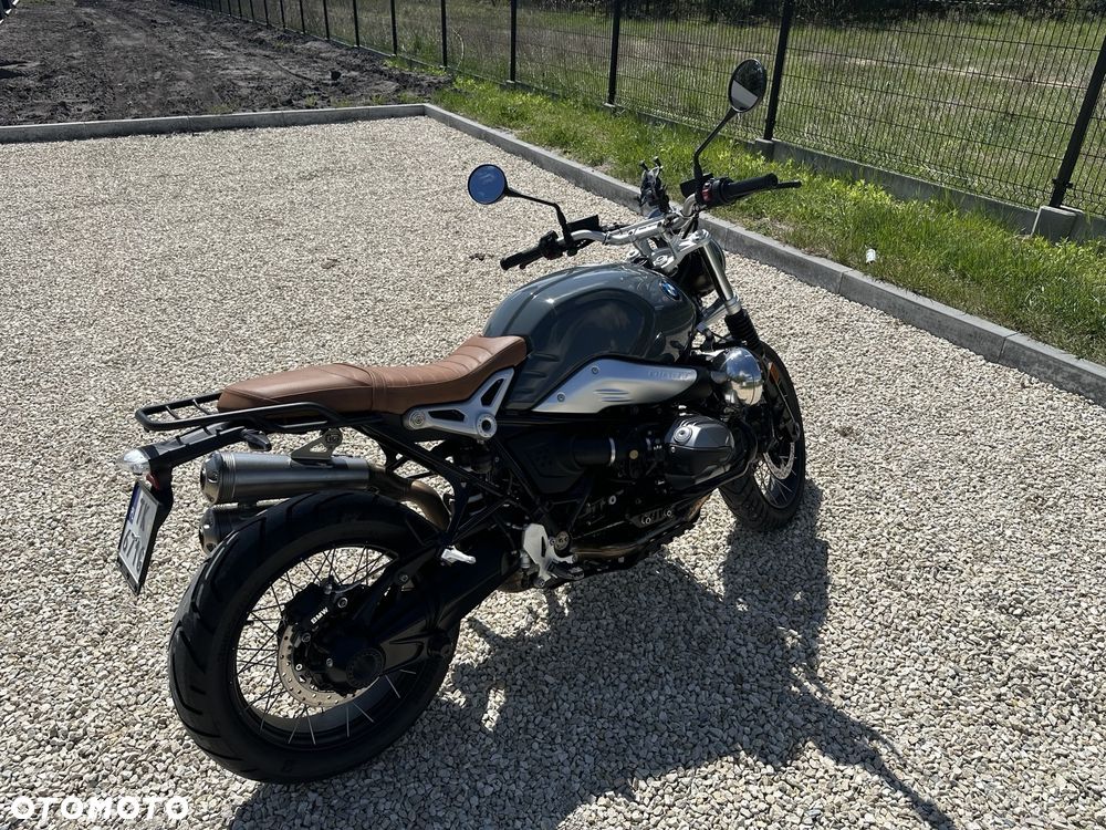 BMW R - 19