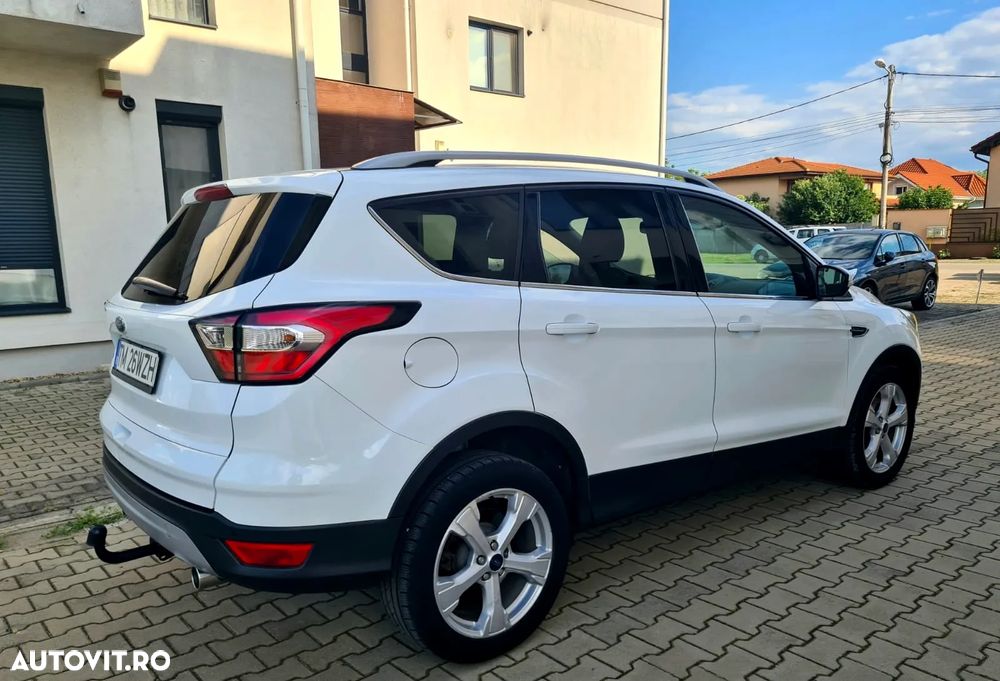 Ford Kuga - 7