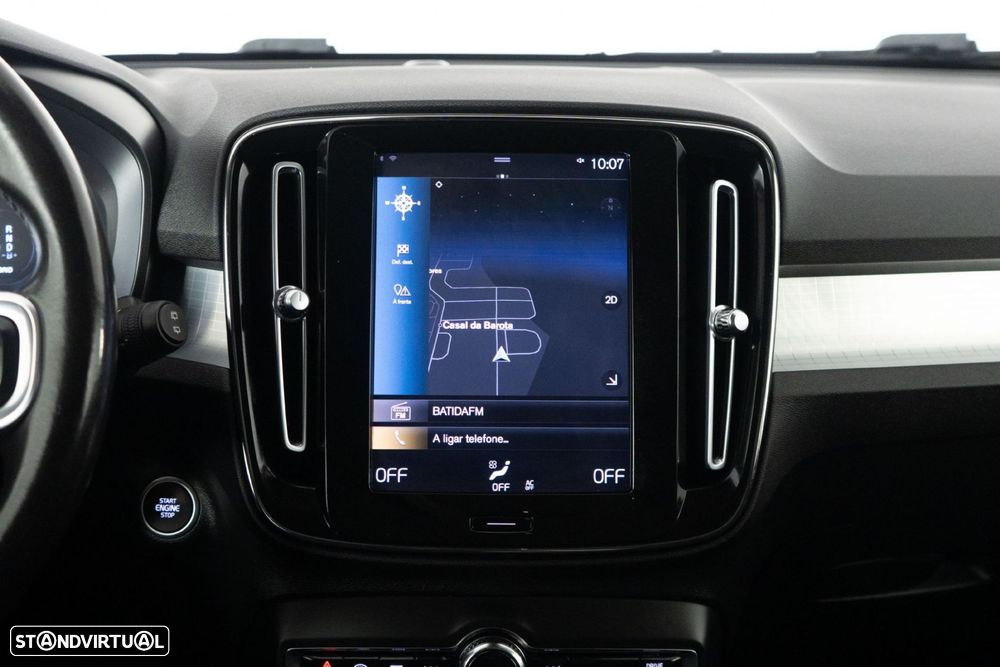 Volvo XC 40 1.5 T5 PHEV Momentum Plus - 24