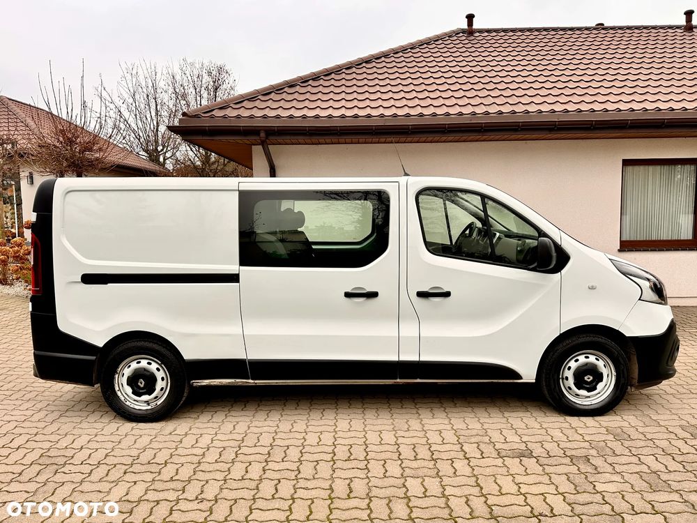 Renault Trafic - 11