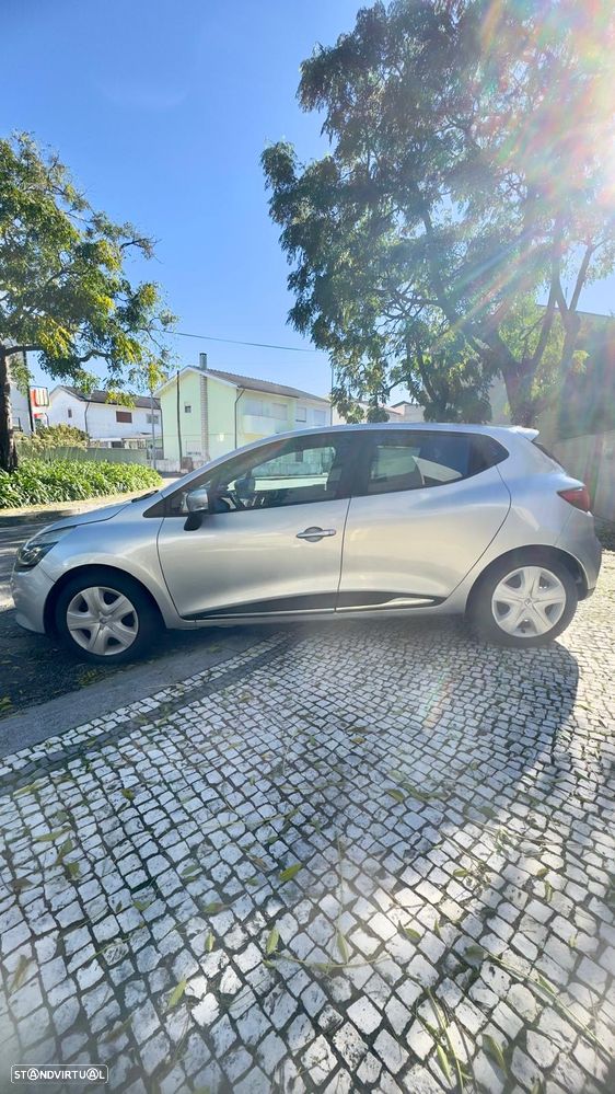 Renault Clio Energy dCi 90 Start & Stop Limited - 8