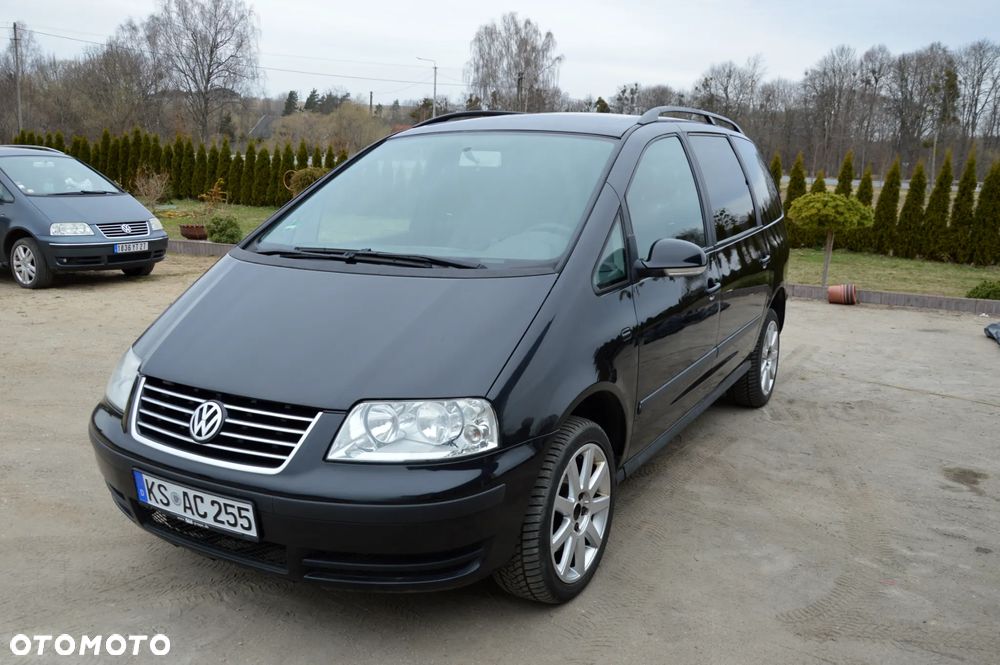 Volkswagen Sharan 1.9 TDI Comfortline Family - 12