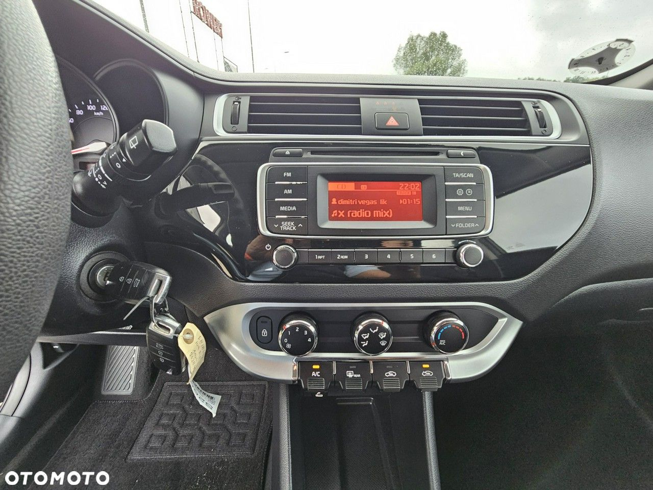 Kia Rio - 20