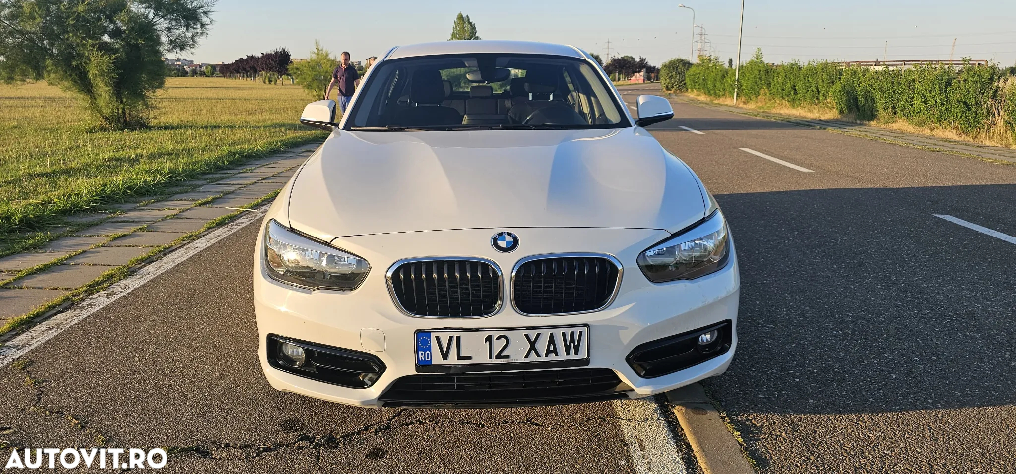 BMW Seria 1 118i - 15