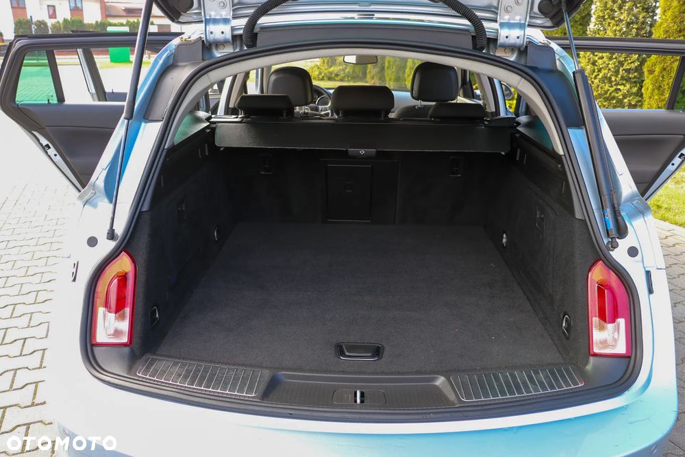 Opel Insignia 2.0 CDTI automatik Cosmo - 22