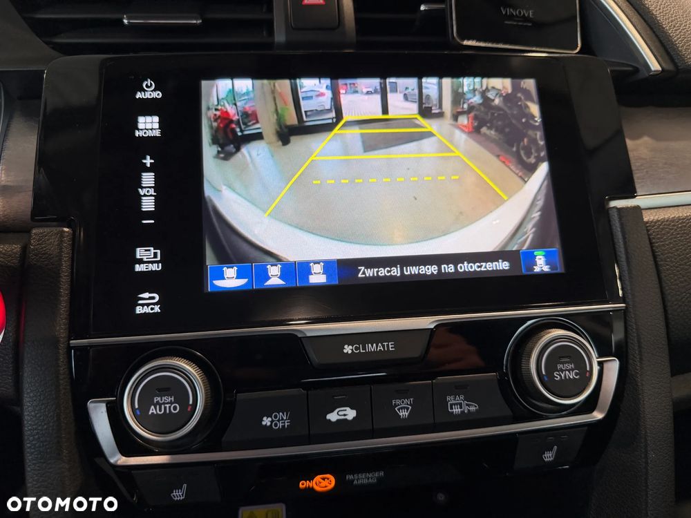 Honda Civic 1.5 T Executive CVT - 34