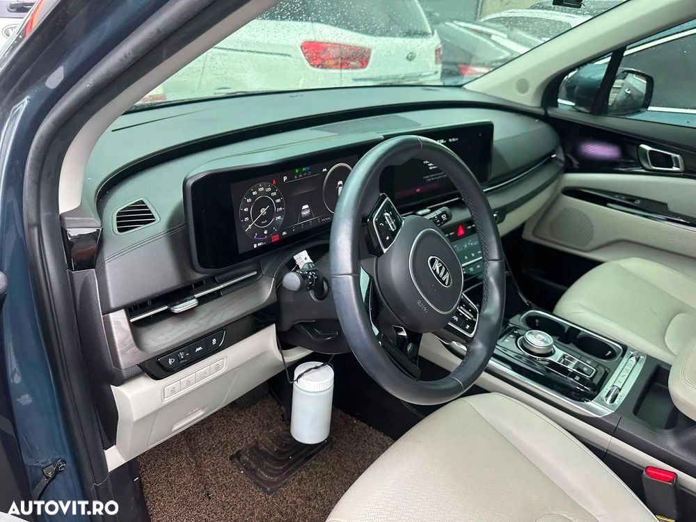 KIA Carnival 2021 — imagine 38