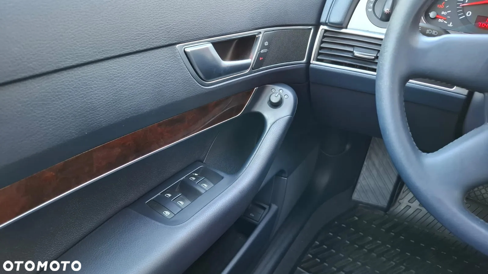 Audi A6 2.4 Multitronic - 16